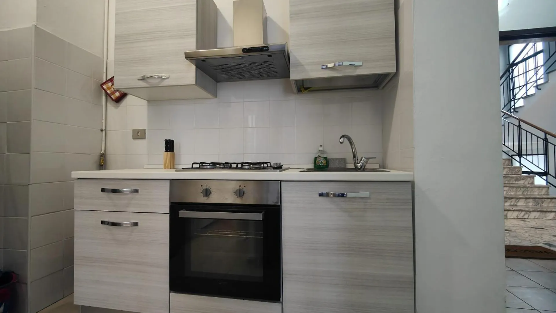 Bilocale 40 Mq Con Parcheggio Privato Apartment Milan