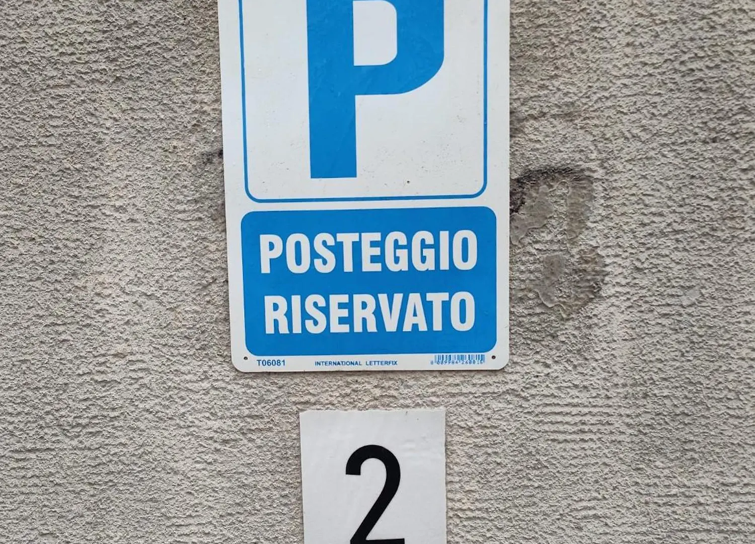 Bilocale 40 Mq Con Parcheggio Privato Apartment Milan Italy