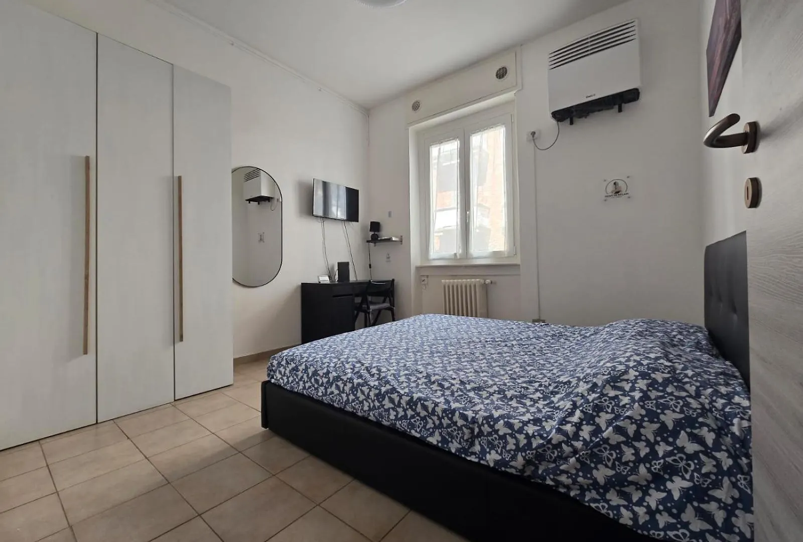 Bilocale 40 Mq Con Parcheggio Privato Apartment Milan